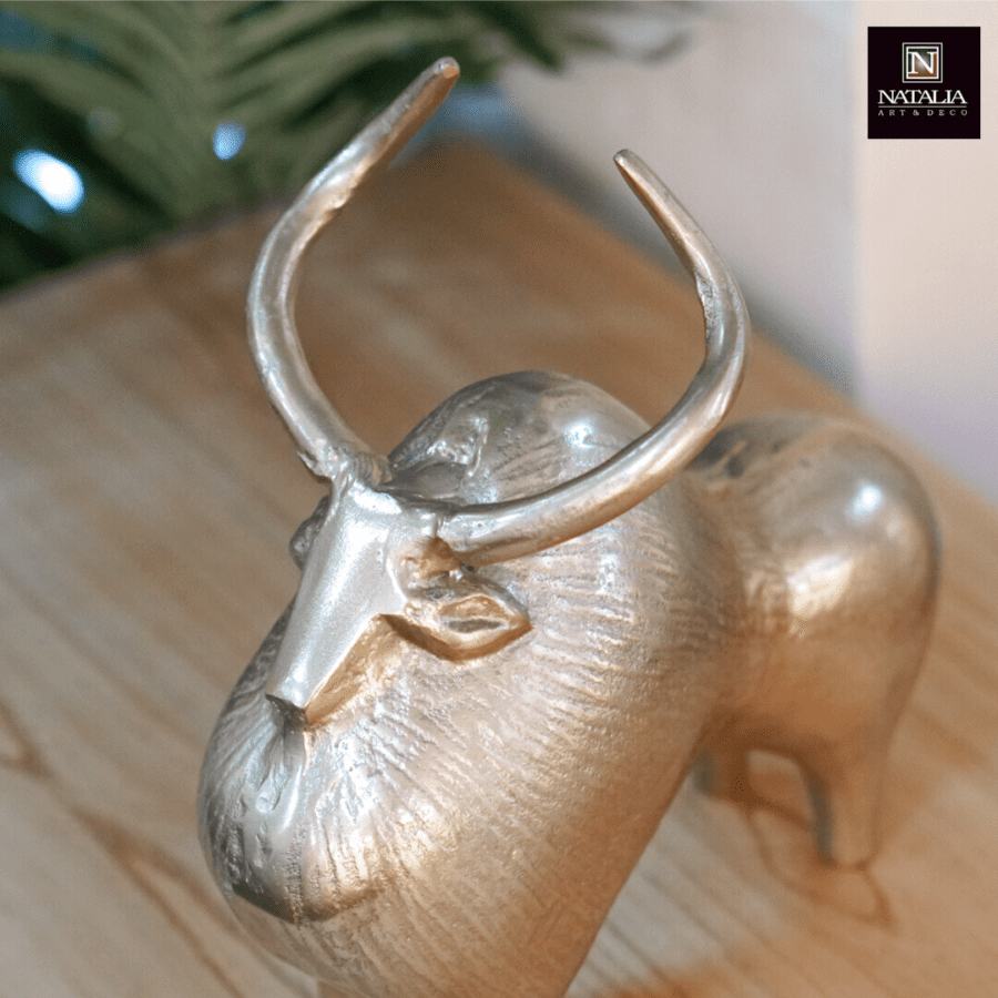 ADORNO FIGURA TORO DORADO