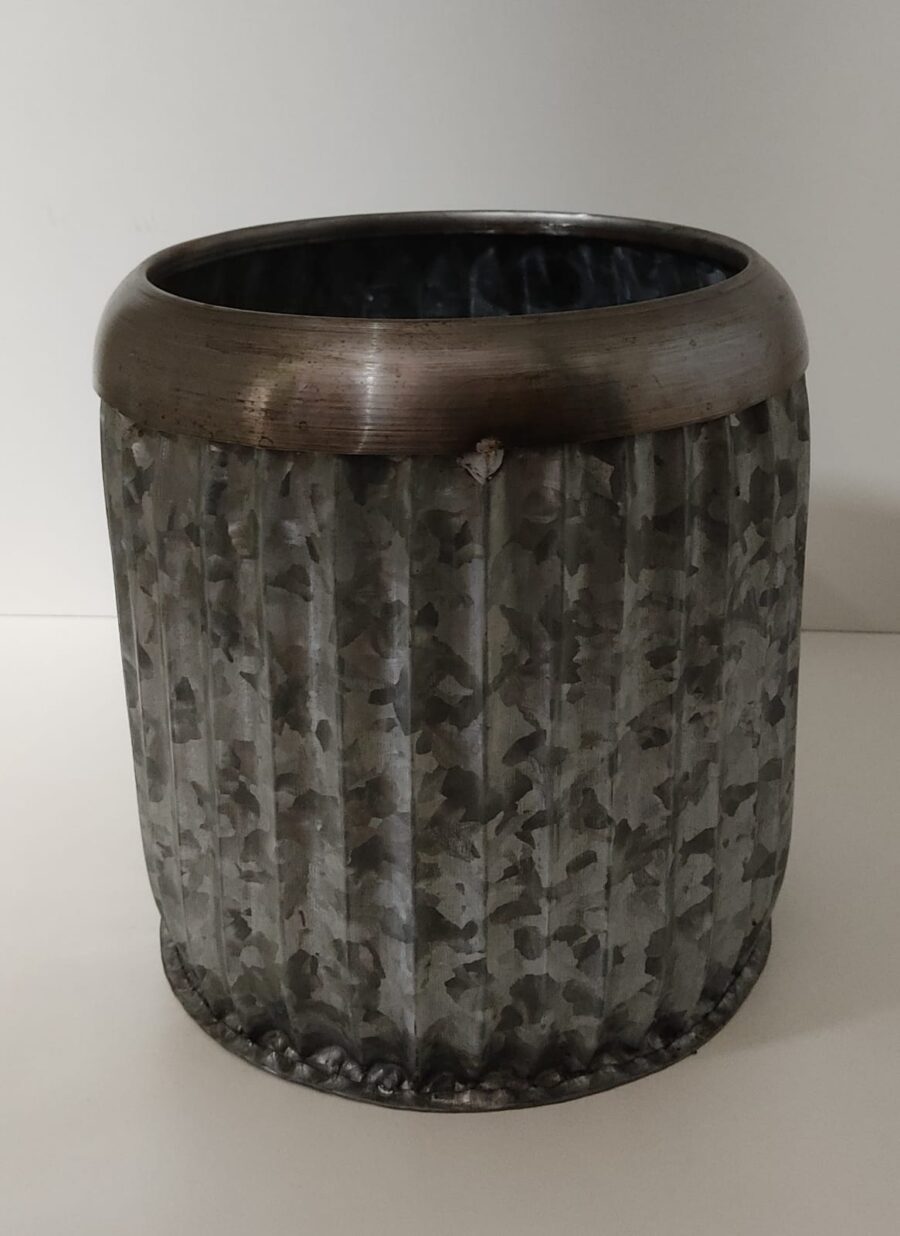 MACETA METALICA GR