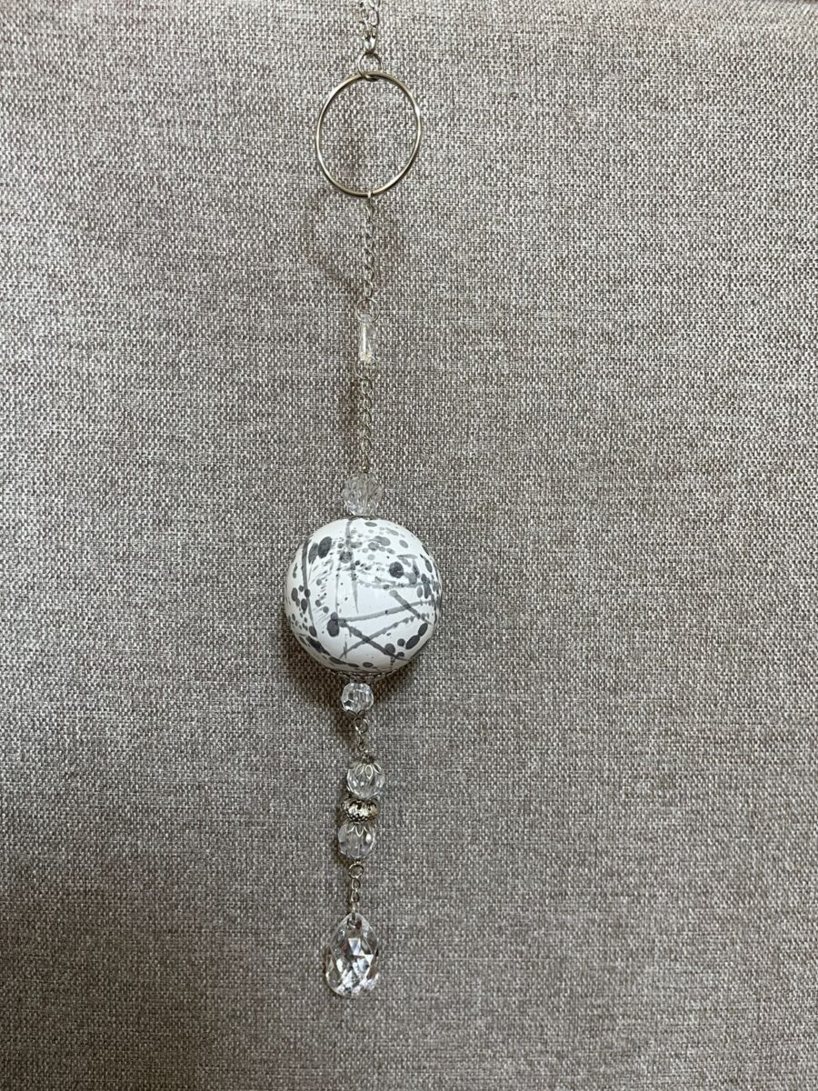 COLGANTE CERAMICA ESFERA BLANCO/GRIS