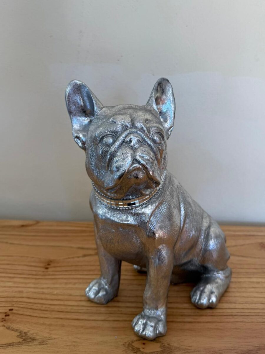 PERRO CROMADO BULLDOG