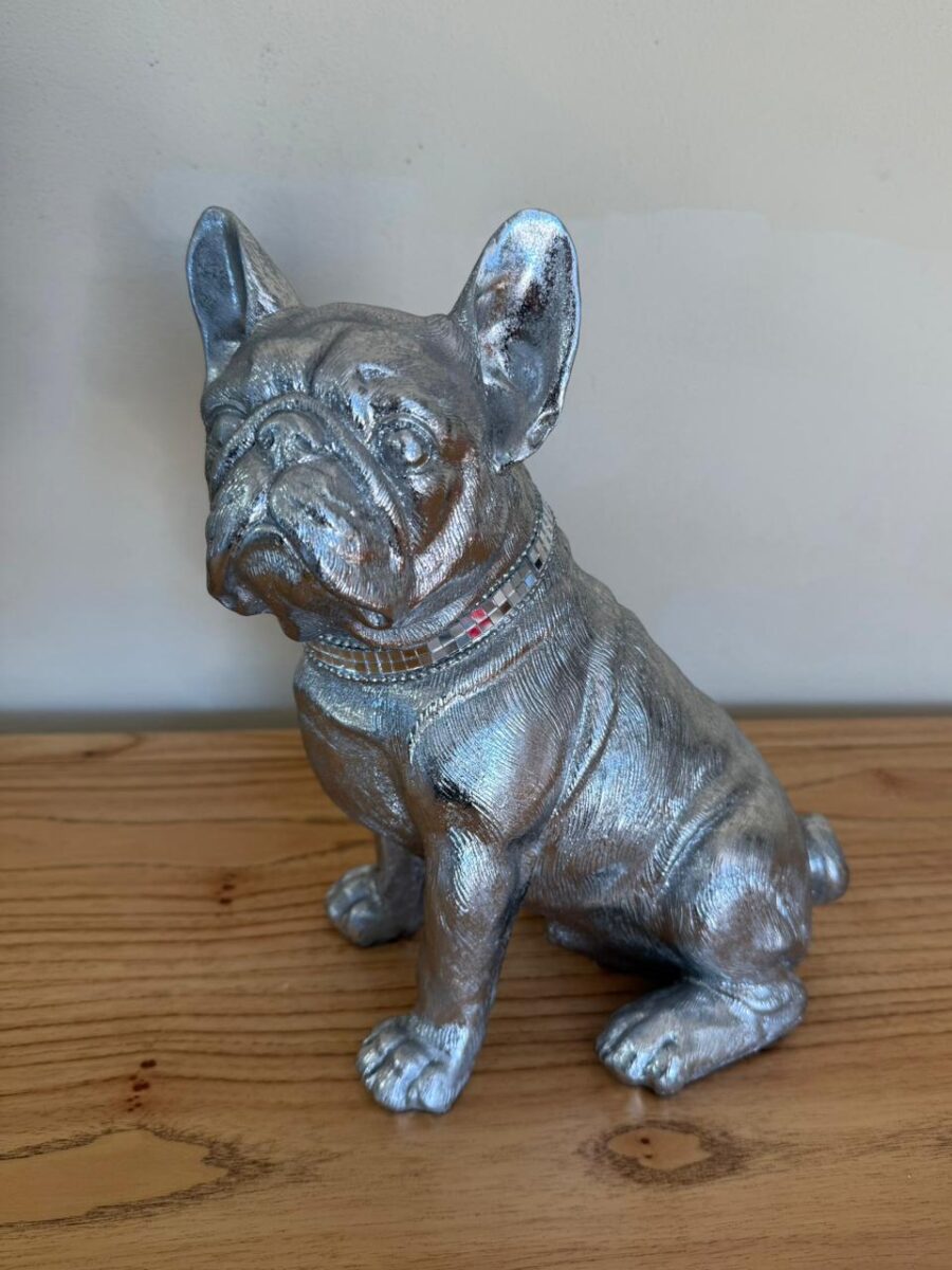 PERRO CROMADO BULLDOG