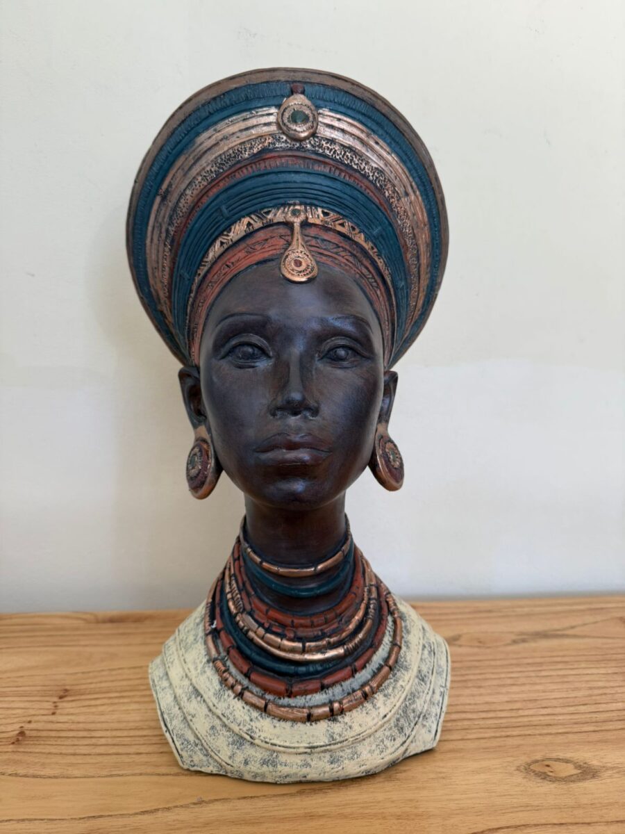 CABEZA DAMA AFRICANA
