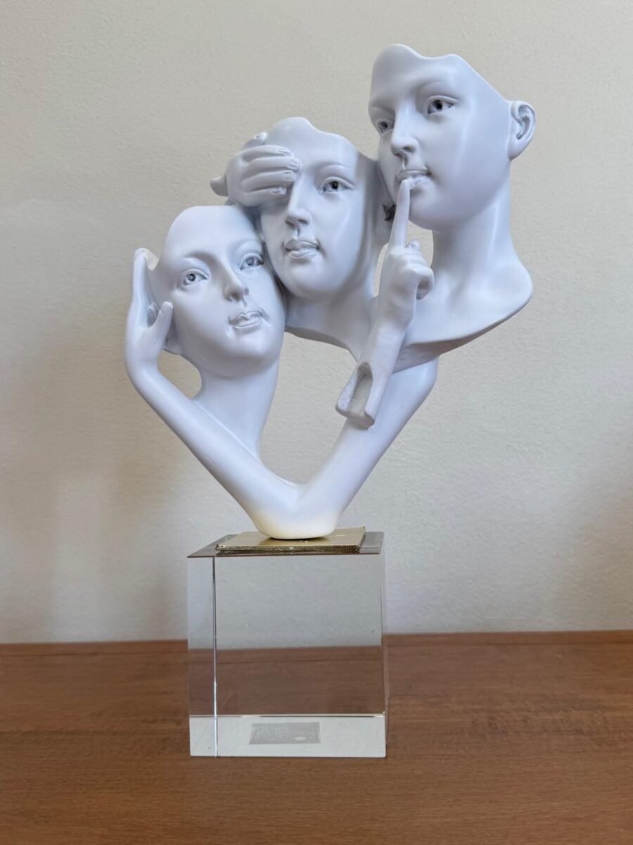 TRIO DE ROSTRO C/BASE